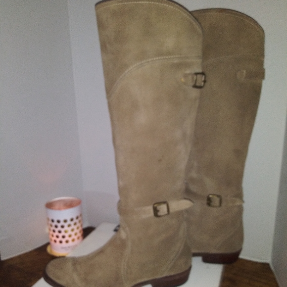 Frye " Dorado" Knee Boot - Picture 5 of 7